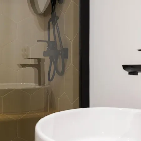 Bright Flat | Romantic Escape By Hostwise *