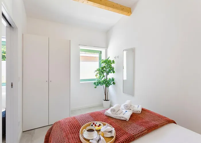 Ferienhaus Bright Flat | Romantic Escape By Hostwise