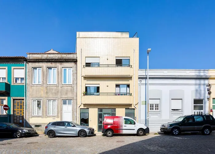 Feriehus Bright Flat | Romantic Escape By Hostwise