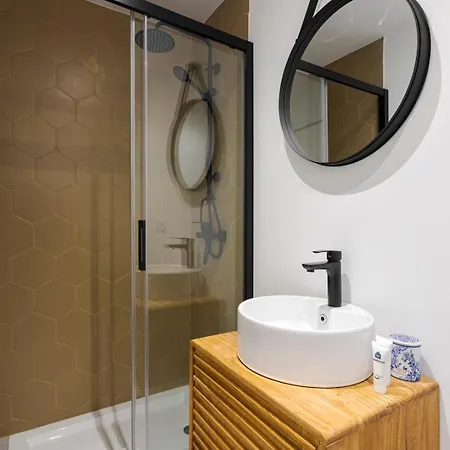 Dom wakacyjny Bright Flat | Romantic Escape By Hostwise Porto